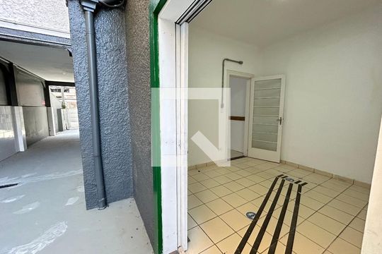 Despensa de casa à venda com 7 quartos, 290m² em Perdizes, São Paulo