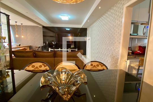 Sala de apartamento à venda com 4 quartos, 120m² em Buritis, Belo Horizonte