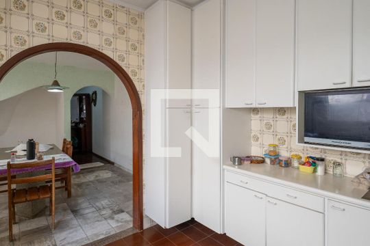 Cozinha de casa à venda com 3 quartos, 165m² em Jardim Santa Emilia, São Paulo