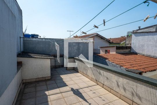 Área Externa de casa à venda com 3 quartos, 165m² em Jardim Santa Emilia, São Paulo