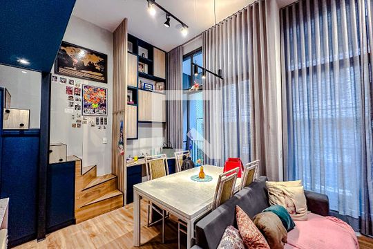 Sala de apartamento à venda com 1 quarto, 40m² em Vila Mariana, São Paulo