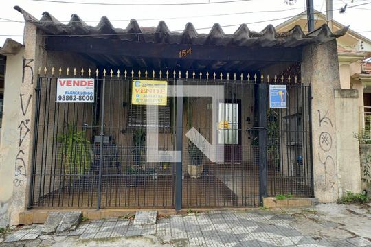 Fachada de casa à venda com 2 quartos, 214m² em Lapa, São Paulo