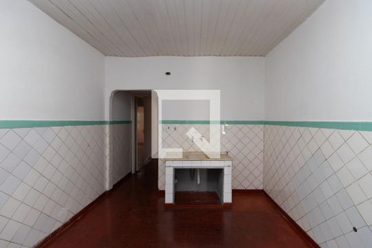 Cozinha de casa para alugar com 1 quarto, 70m² em Vila Maria Alta, São Paulo