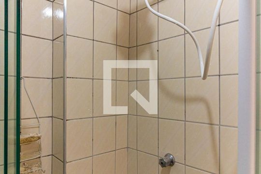 Banheiro de apartamento à venda com 1 quarto, 35m² em Vila Buarque, São Paulo