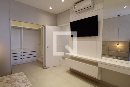 Quarto 1 - Suíte de apartamento para alugar com 3 quartos, 127m² em Granada, Uberlândia