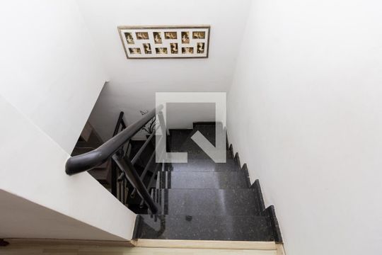 Escada de casa de condomínio à venda com 2 quartos, 78m² em Jardim Gonzaga, São Paulo