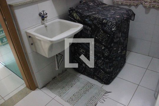 Lavanderia de apartamento à venda com 3 quartos, 165m² em Jardim Barbosa, Guarulhos