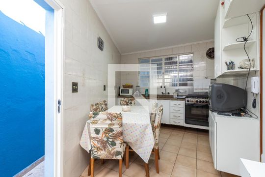 Cozinha de casa à venda com 3 quartos, 240m² em Vila Maria Luisa, São Paulo