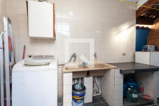 Área de Serviço de casa à venda com 3 quartos, 240m² em Vila Maria Luisa, São Paulo