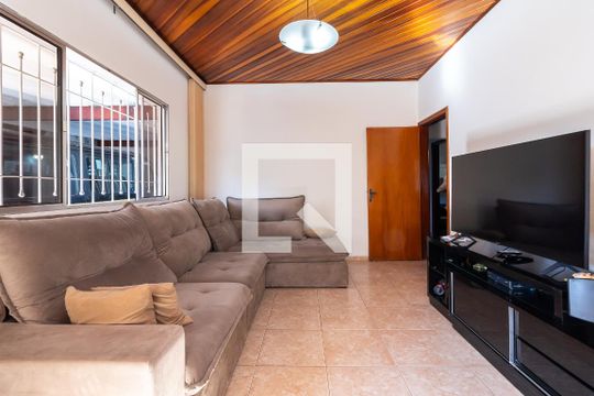 Sala de casa à venda com 3 quartos, 240m² em Vila Maria Luisa, São Paulo