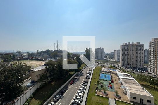 Vista da varanda da sala de apartamento para alugar com 2 quartos, 48m² em Irajá, Rio de Janeiro