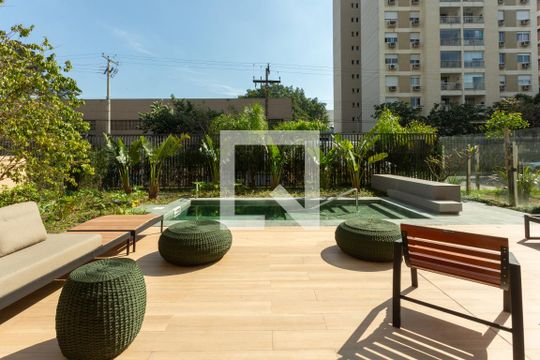 Área comum - Piscina de apartamento à venda com 2 quartos, 71m² em Jardim Lindóia, Porto Alegre