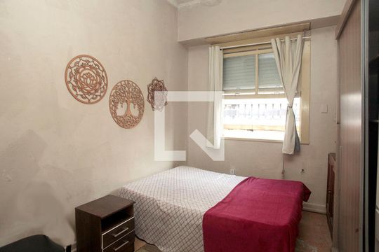 Quarto 1 de apartamento para alugar com 7 quartos, 160m² em Centro Histórico, Porto Alegre