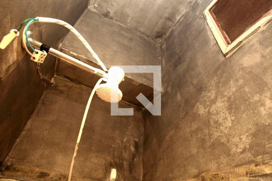 Banheiro 1 de apartamento para alugar com 7 quartos, 160m² em Centro Histórico, Porto Alegre