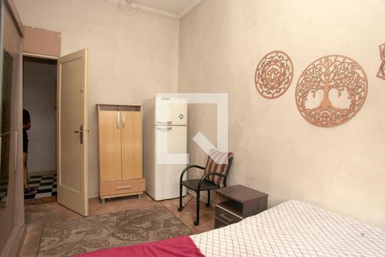 Quarto 1 de apartamento para alugar com 7 quartos, 160m² em Centro Histórico, Porto Alegre