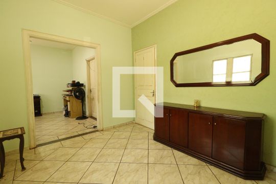 Sala 1 de casa para alugar com 3 quartos, 160m² em Centro, Ribeirão Preto