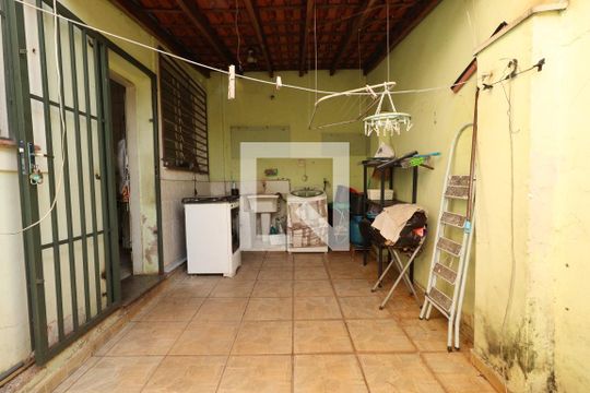 Área de Serviço de casa para alugar com 3 quartos, 160m² em Centro, Ribeirão Preto