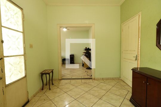 Sala 1 de casa para alugar com 3 quartos, 160m² em Centro, Ribeirão Preto