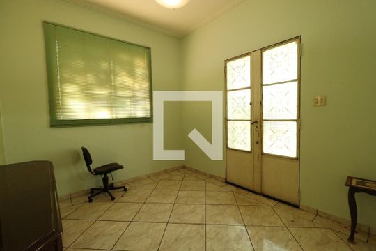 Sala 1 de casa para alugar com 3 quartos, 160m² em Centro, Ribeirão Preto