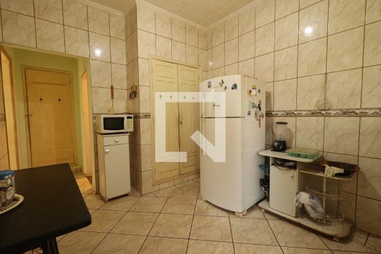 Cozinha de casa para alugar com 3 quartos, 160m² em Centro, Ribeirão Preto
