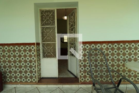 Varanda de casa para alugar com 3 quartos, 160m² em Centro, Ribeirão Preto