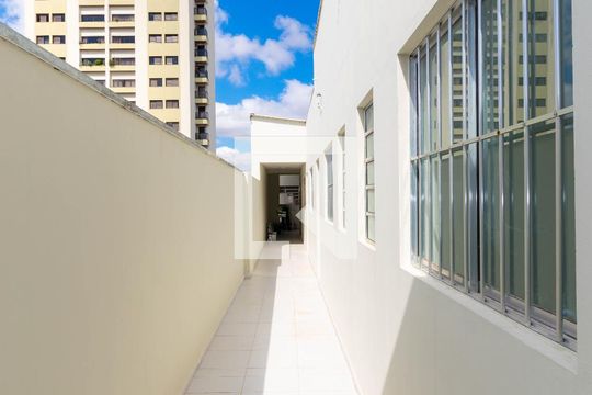 Área comum de casa de condomínio para alugar com 2 quartos, 79m² em Vila Diva (zona Leste), São Paulo