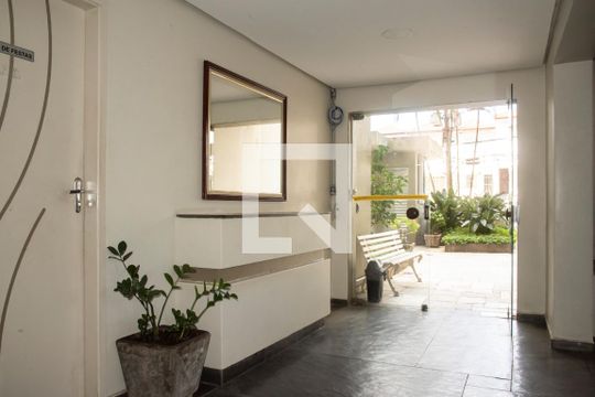 Hall social de apartamento à venda com 2 quartos, 54m² em Bosque da Saúde, São Paulo