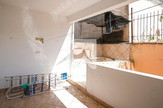 Área de serviço de casa à venda com 3 quartos, 343m² em Jardim Orlandina, São Bernardo do Campo