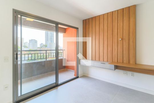 Sala/Quarto de kitnet/studio para alugar com 1 quarto, 25m² em Santo Amaro, São Paulo