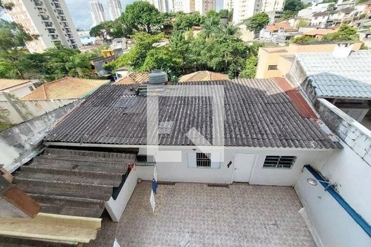 Casa à venda com 4 quartos, 286m² em Jardim Londrina, São Paulo