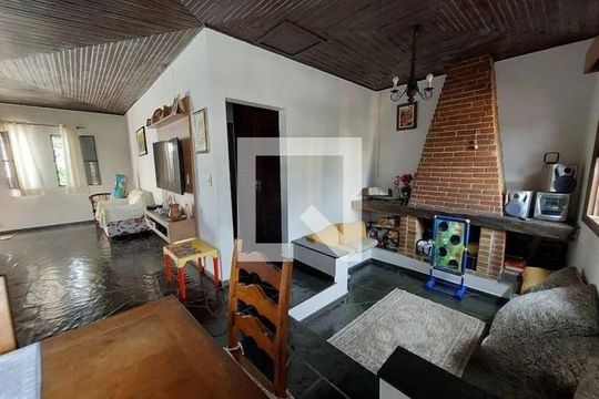 Casa à venda com 4 quartos, 286m² em Jardim Londrina, São Paulo