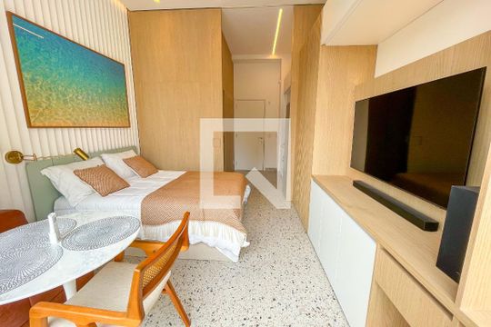 Kitnet/Studio à venda com 1 quarto, 26m² em Pinheiros, São Paulo