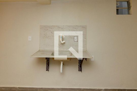 Kitnet de kitnet/studio para alugar com 1 quarto, 33m² em Bonfim, Belo Horizonte