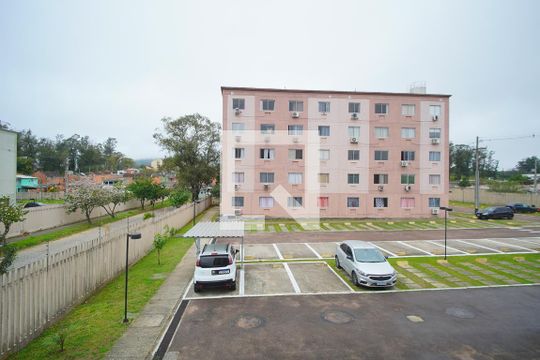 Quarto 1 - Vista de apartamento à venda com 2 quartos, 47m² em Mário Quintana, Porto Alegre