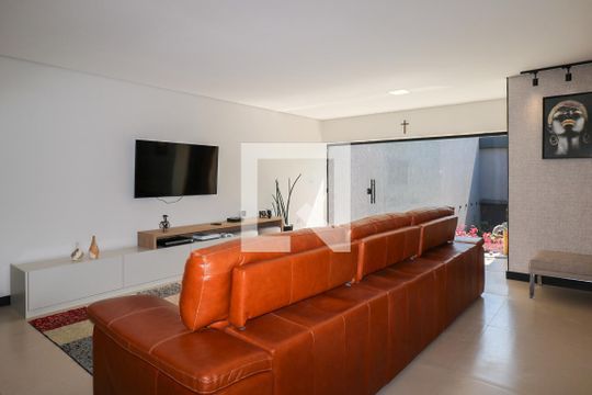 Sala de Estar de casa para alugar com 4 quartos, 474m² em Osvaldo Cruz, São Caetano do Sul
