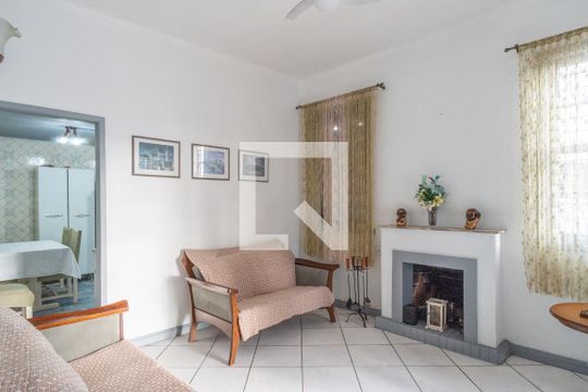 Casa à venda com 3 quartos, 200m² em Nonoai, Porto Alegre