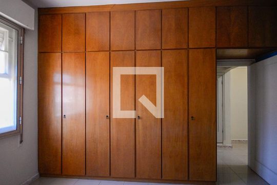 Quarto 1  de casa à venda com 3 quartos, 206m² em Cambuci, São Paulo