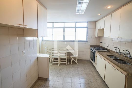 Cozinha  de apartamento para alugar com 6 quartos, 300m² em Flamengo, Rio de Janeiro
