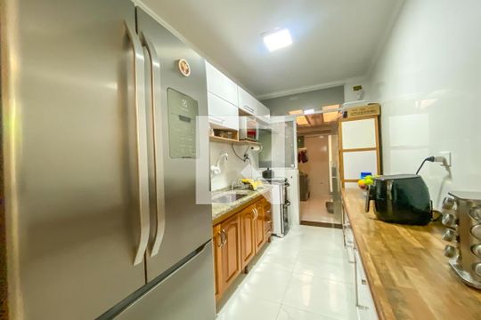 Cozinha de casa à venda com 3 quartos, 198m² em Parque Terra Nova, São Bernardo do Campo