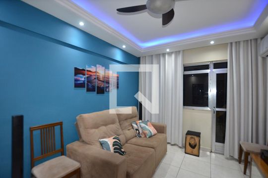 Sala de apartamento à venda com 2 quartos, 68m² em Irajá, Rio de Janeiro