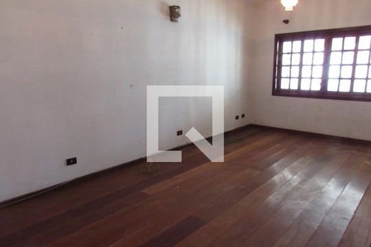 Casa à venda com 3 quartos, 165m² em Vila Inah, São Paulo