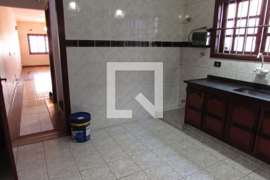 Cozinha de casa à venda com 3 quartos, 165m² em Vila Inah, São Paulo