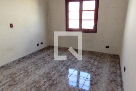 Suíte de casa à venda com 3 quartos, 165m² em Vila Inah, São Paulo