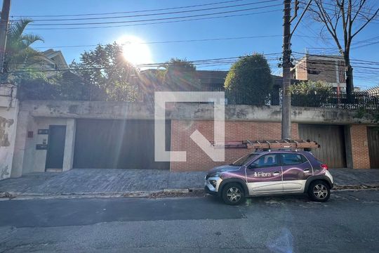 Fachada de casa à venda com 5 quartos, 592m² em Vila Ida, São Paulo