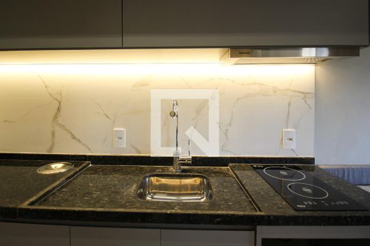 Cozinha de kitnet/studio à venda com 1 quarto, 25m² em Vila Olímpia, São Paulo