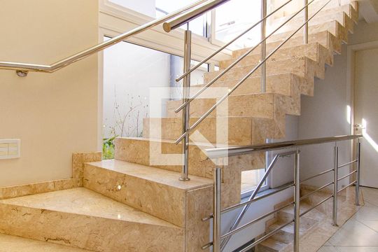 Área comum de casa para alugar com 3 quartos, 435m² em Marechal Rondon, Canoas