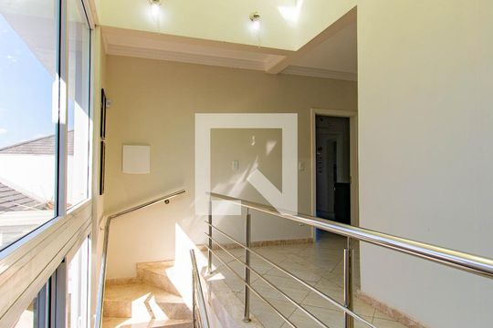 Área comum de casa para alugar com 3 quartos, 435m² em Marechal Rondon, Canoas