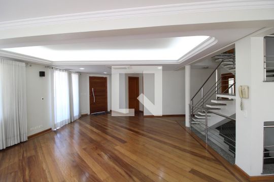 Sala de casa à venda com 6 quartos, 645m² em Jardim São Bento, São Paulo