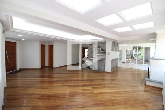 Casa à venda com 6 quartos, 645m² em Jardim São Bento, São Paulo