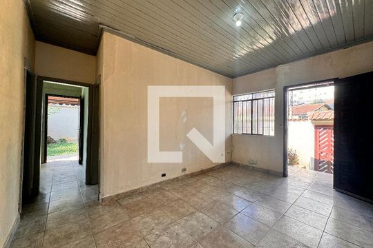 Casa à venda com 6 quartos, 210m² em Vila Guiomar, Santo André